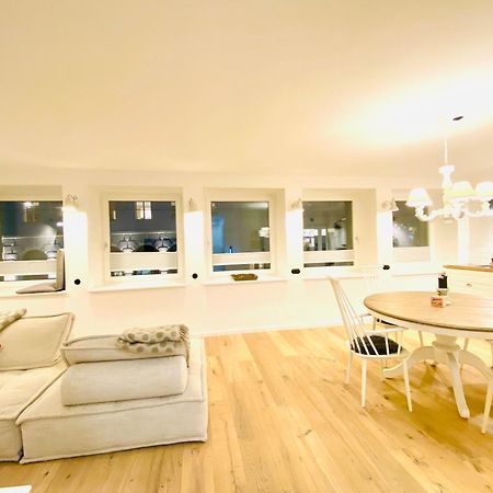 Apartamento 5 Minutes To At St.Stephan'S Viena Exterior foto